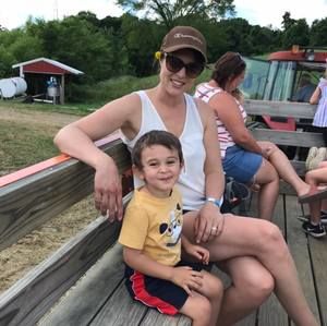 Meet your Posher, Joy